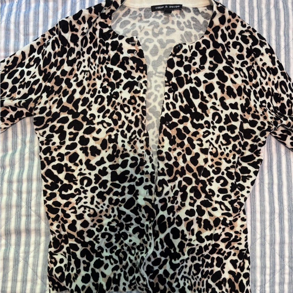 Cable & Gauge Leopard Print Women's Blouse